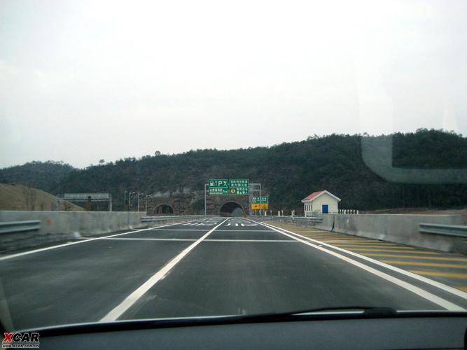 从金华回来,在永康那里转到新建好的台金高速(西段),由于路刚通车