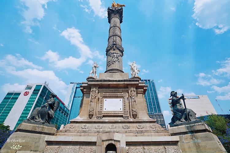 墨西哥独立纪念碑也叫天使纪念碑,坐落于墨西哥首都都墨西哥城改革