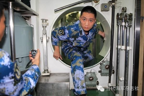 细数中国潜艇兵神秘的"最生活"(组图)