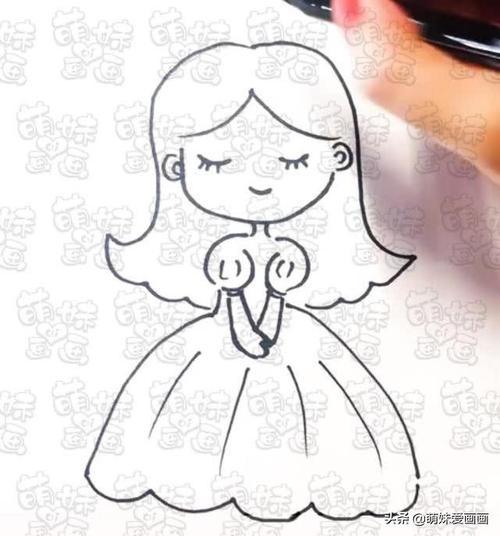 学画漂亮又简单的小公主简笔画可以涂上不同的颜色哦