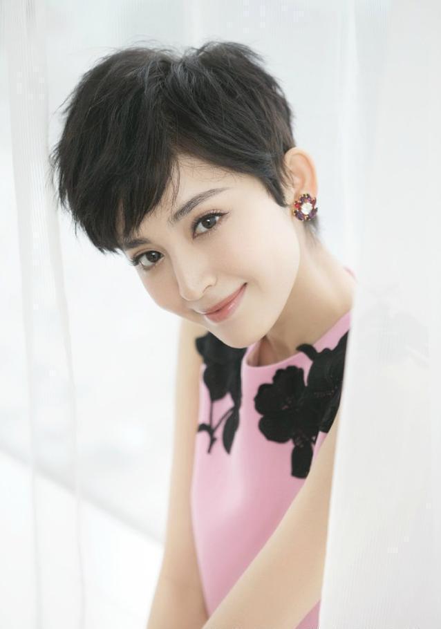 12位女星剪成短发:吴昕颜值飙升,热巴像男孩子,而她减龄10岁!