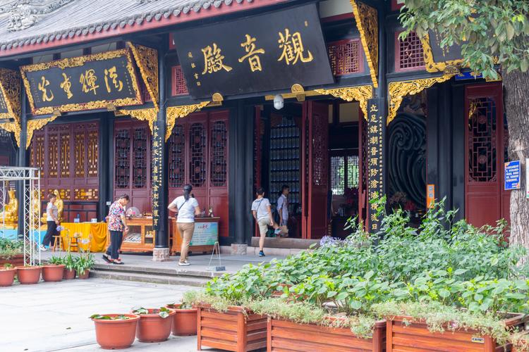 原创中国最值钱的寺庙地处成都最繁华地段距今已千年