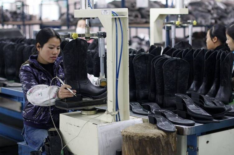 附近哪里有鞋厂正在招人 潍坊鞋厂招工人10名_工作_地点_高密市