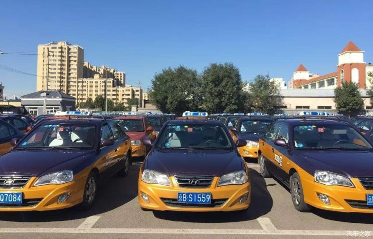 北京众多中小出租车企业将接入高德打车