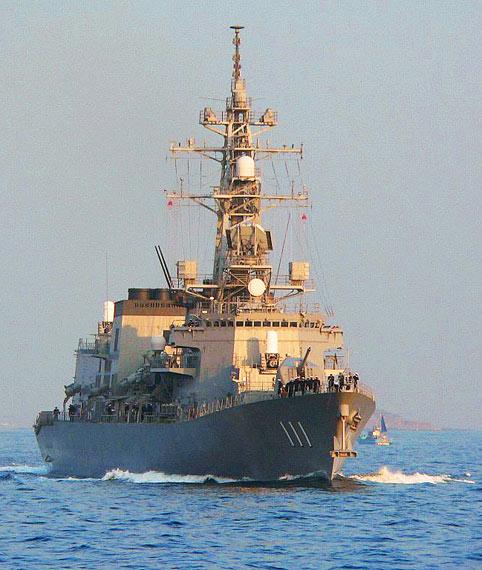 图文日本高波级dd111号驱逐舰