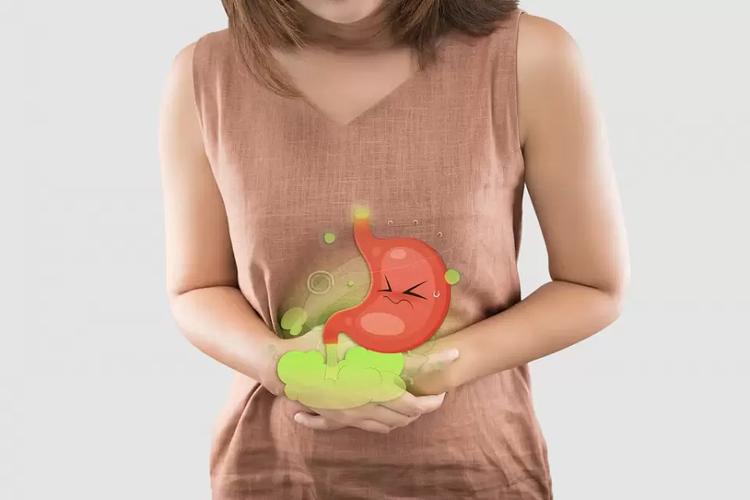 胃癌来敲门常见的胃病症状会有5个改变提高警惕或能救你一命