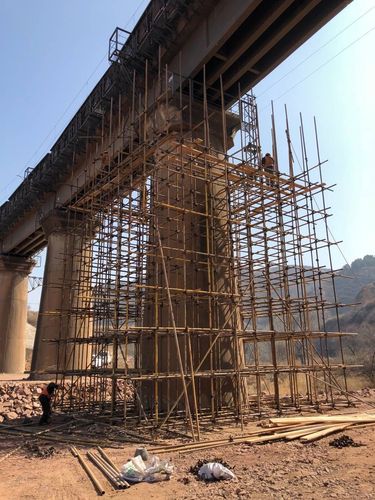 石太线桥涵设备改造工程195桥换梁施工项目4月5日日报 晴