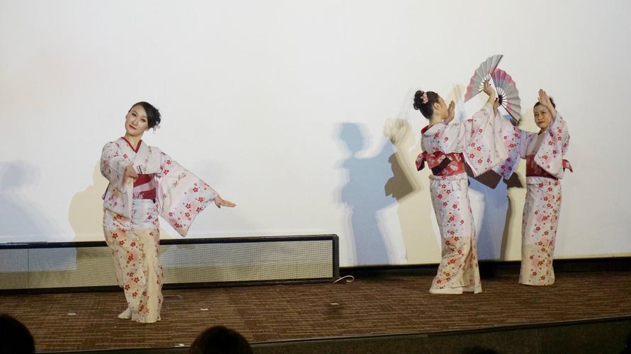 活动报名日中青少年交流促进年纪念活动藤间万惠日本舞踊工作坊