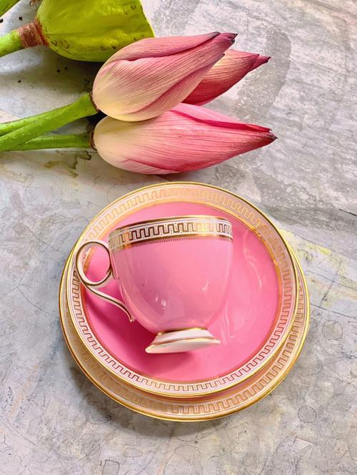 英国古董瓷器bwm粉色描金骨瓷咖啡杯brow