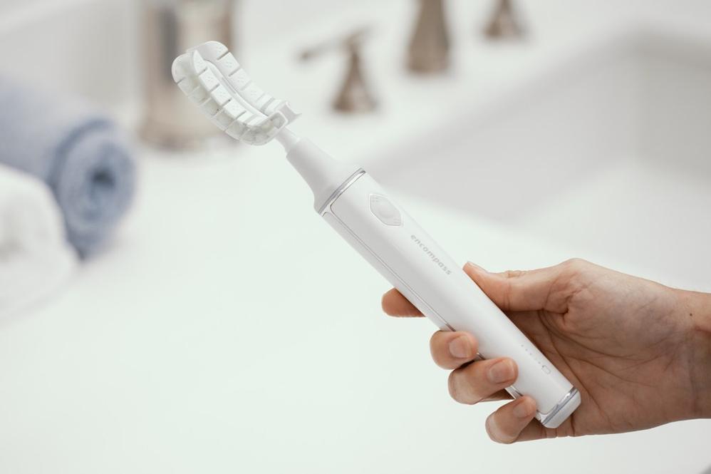 一款独特的电动牙刷设计让你在20秒内完美刷牙