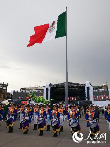 墨西哥欢庆208周年独立日