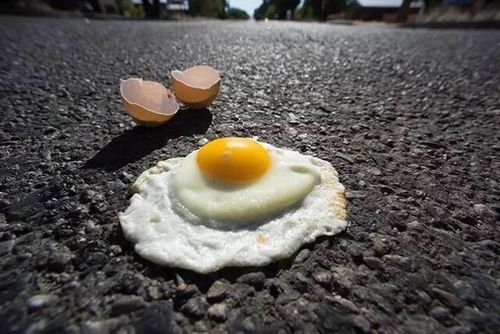 以后煎蛋就到马路上,哈哈哈