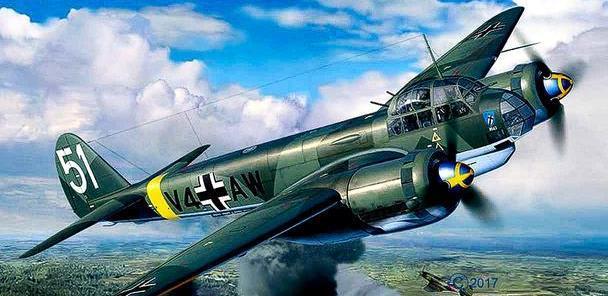 二战兵器全集被戈林称为神奇轰炸机的德国容克ju88轰炸机