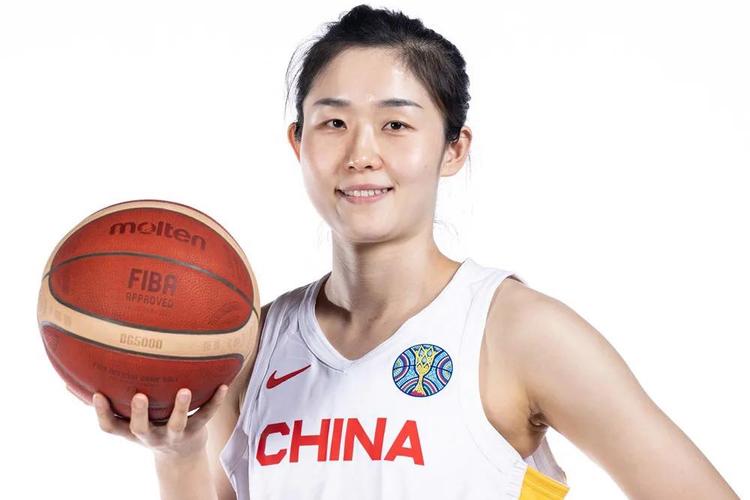 2022年中国女篮10号是谁(中国女篮2022世界杯12人名单 位置 年龄 身高
