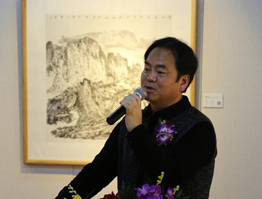 (4/8)画家代表 锦州市工笔画学会副会长 李志强