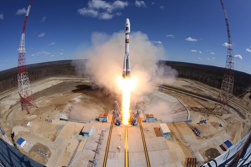 俄火箭首次从东方发射场成功发射卫星