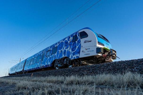 stadler燃料电池列车创造纪录一箱氢可行驶2800多公里