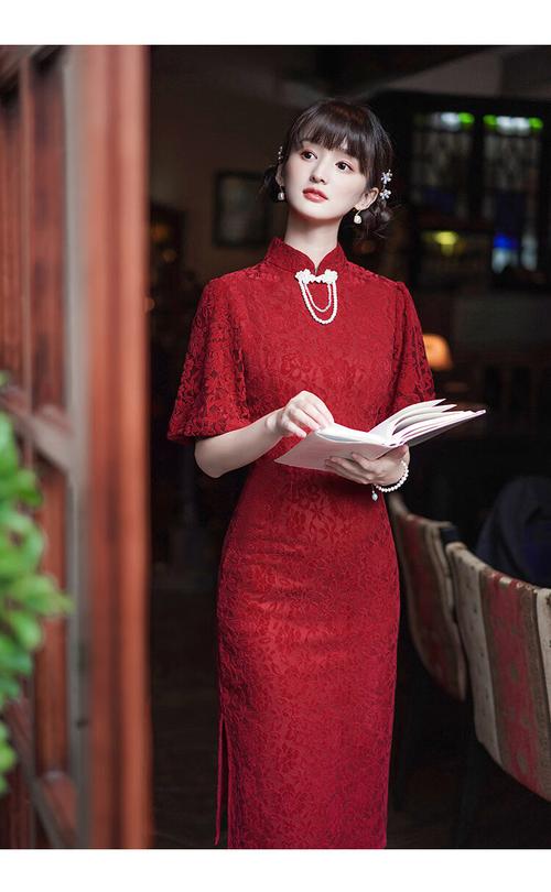 红色旗袍裙女2022秋冬新款中式改良旗袍红色敬酒服年轻款新娘结婚礼服