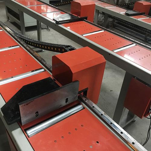 铝型材切割机 配套数控自动定位切割机送料架 自动定位架