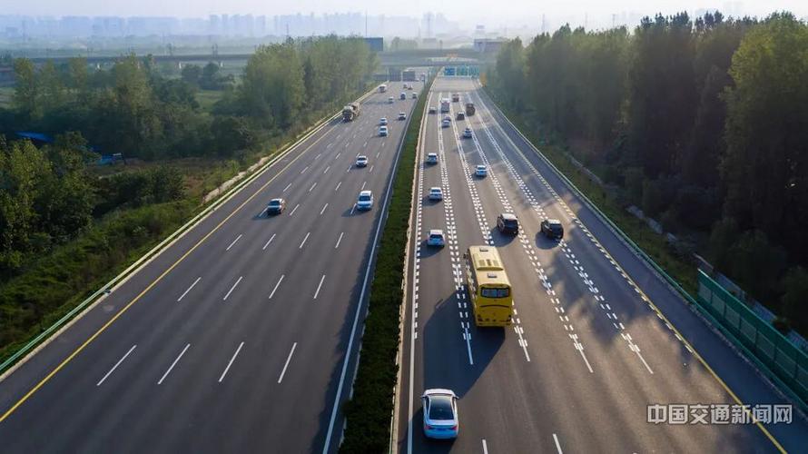 中国最长的高速公路:连霍高速
