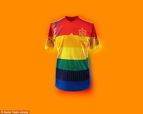 支持lgbt,各国设计师推出世界杯彩虹球衣