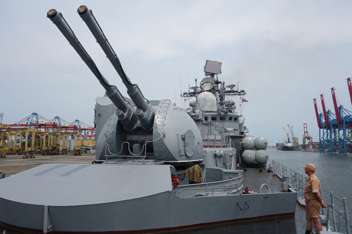 山中无老虎的时代舰炮口径超过100毫米就能称为大口径舰炮