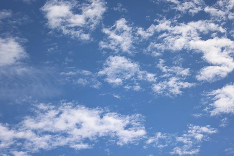 蓝色的天空云朵蔚蓝色天空背景素材|摄影|风光摄影|饿狐原创背景素材
