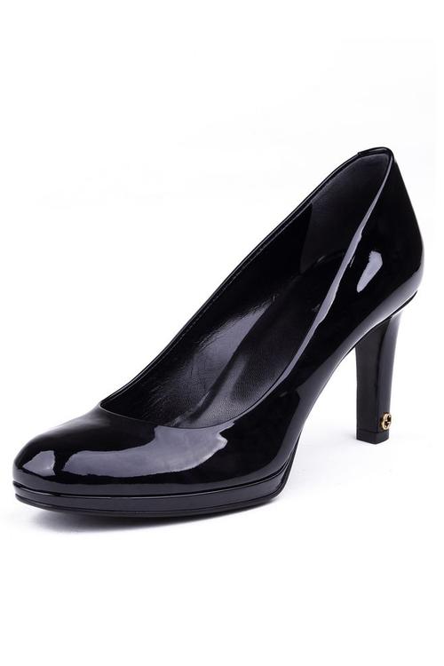 gucci 古驰 黑色 漆皮 光面 女士精致舒适单鞋￥2999