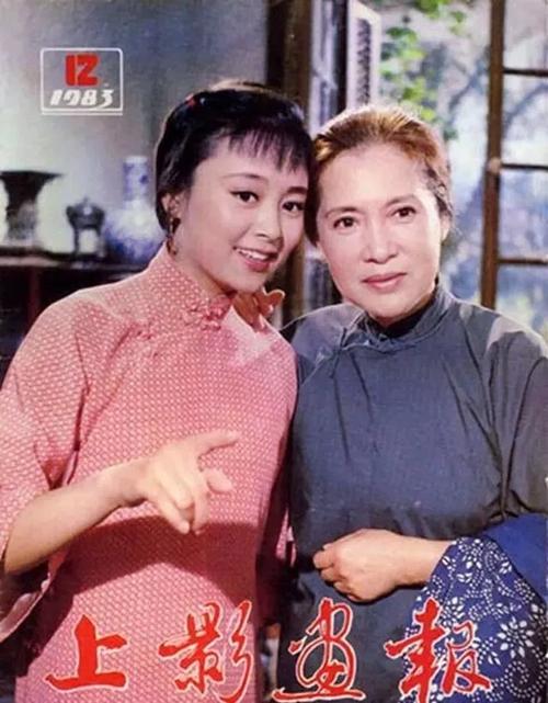 在1984年由孙道临执导的电影《雷雨》中,62岁的秦怡饰演鲁妈.