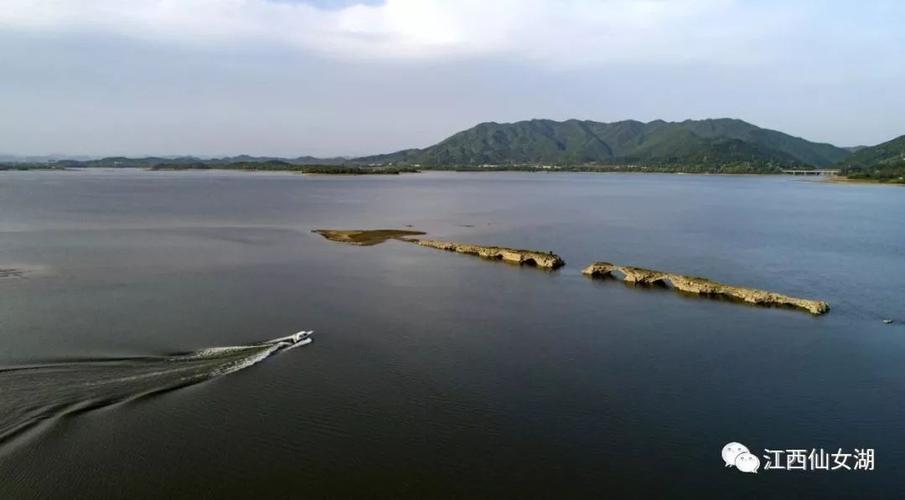 江西仙女湖水位降至近年最低 水下分宜古城显遗址