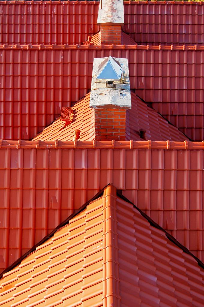 红瓦屋顶,红瓦屋顶.