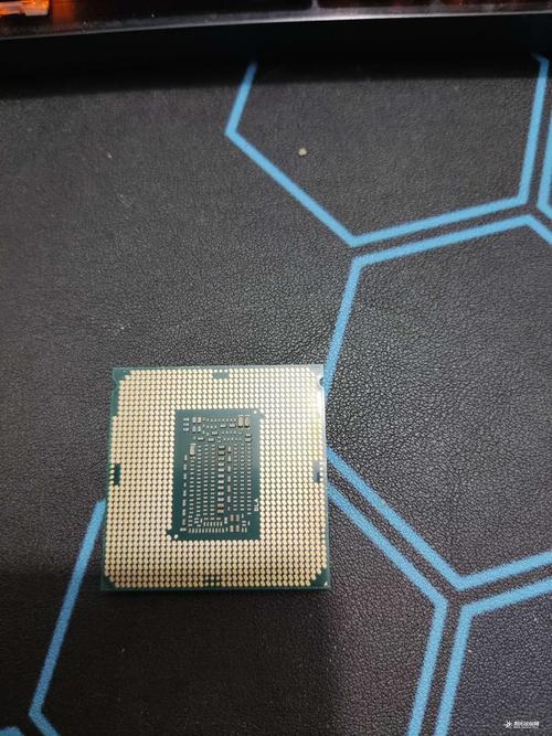 i7 9700kf处理器和内存条