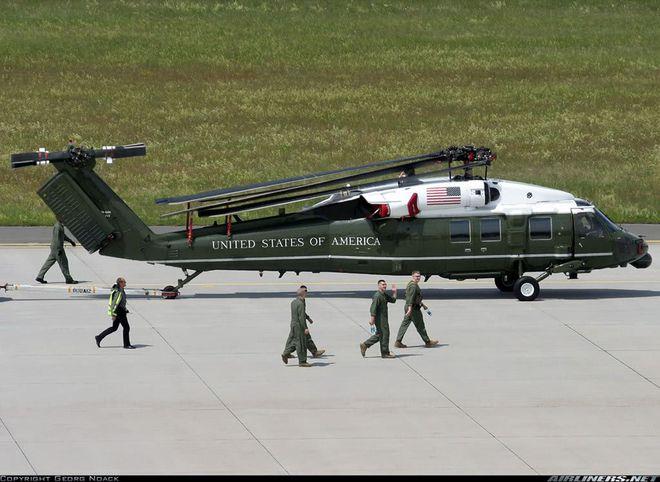 只有4名来自海军陆战队的飞行员有机会驾驶vh-60n"海军陆战队一号"