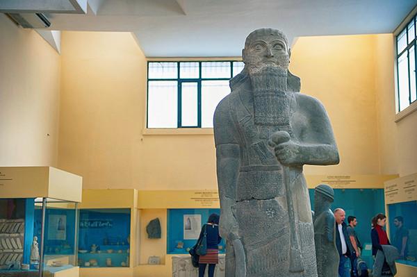 亚述国王雕像,公元前900年伊斯兰艺术博物馆原是老皇宫的一部分,由