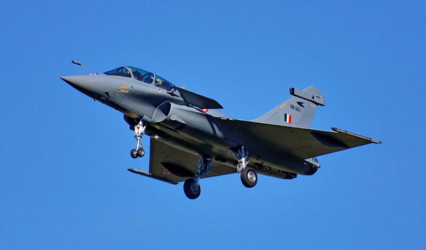 法国大使:所有印度版阵风战斗机将如期交付,不受疫情影响!