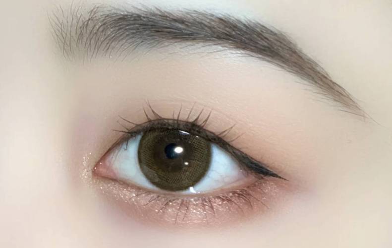 单眼皮眼线笔的画法单眼皮如何画眼妆