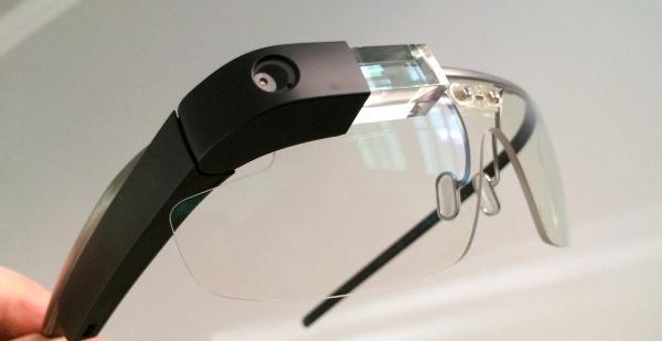 【高清图】 谷歌眼镜升级 预示可穿戴设备走入正轨图1