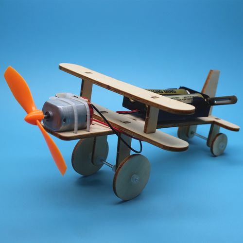 小学生科技手工手工制制作电动滑行飞机创意自制科学实验
