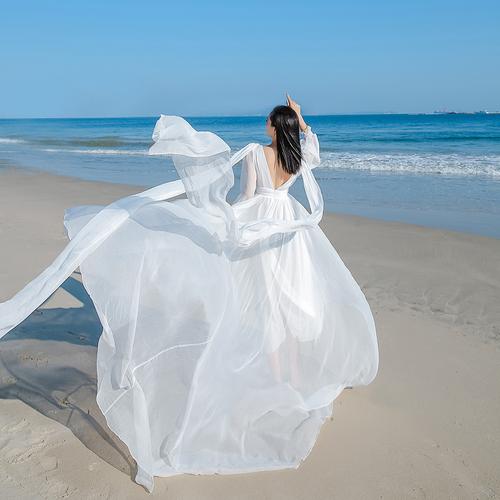 沙滩海边度假连衣裙适合三亚旅游拍照好看看的裙子连衣裙