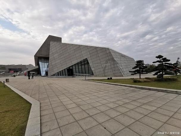 浙江有一博物馆,拥有三大主题展,还陈列着2000余件珍贵文物