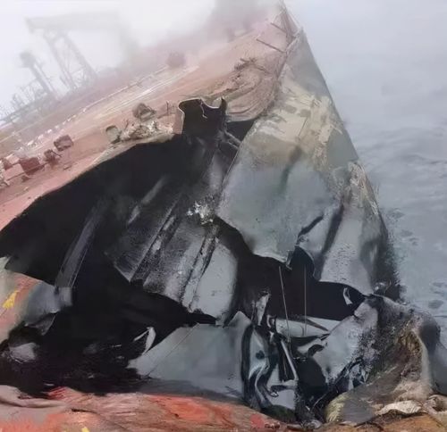 货轮与锚泊油轮在黄海碰撞,发生溢油事故!|船顺:船舶动态查询