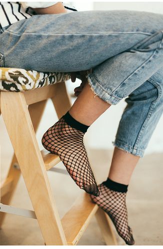 厂家批发性感镂空袜短网袜 跨境女渔网袜网格袜夏薄款透气短丝袜