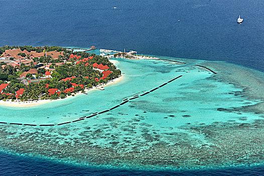 空中鸟瞰马尔代夫列岛全景