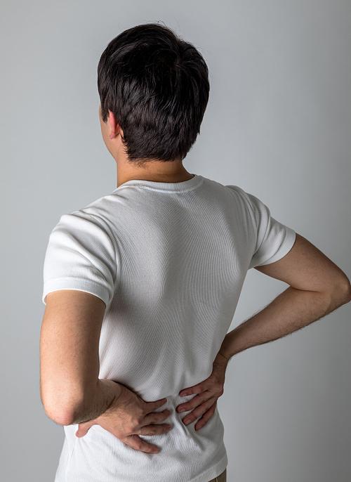 腰痛的原因有哪些腰痛的九大原因面对它我们该怎么办