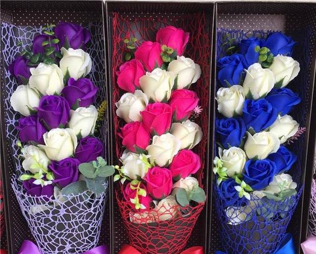 这个浪漫的七夕佳节,要了解一种情人节的花,双生玫瑰,衷心的祝愿,相爱