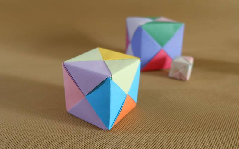将九个正方体连到一起的折纸