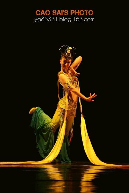 敦煌莫高窟·《飞天》·大美不言·北京舞蹈学院