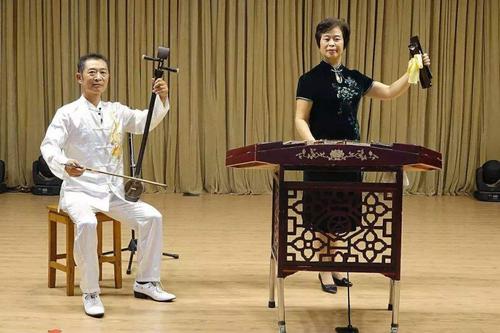 苏北琴书酒都宿迁也有着独特的传统说唱艺术——苏北琴书,又名宿迁