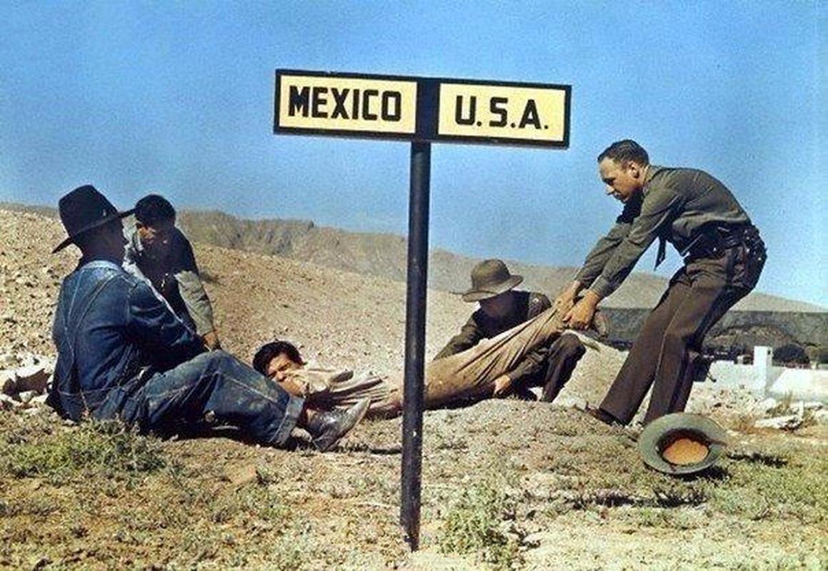 1939年10月1日,美国德克萨斯州埃尔帕索,美墨边境.