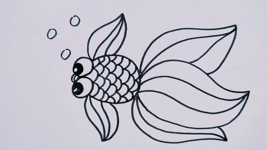 大眼睛的金鱼简笔画